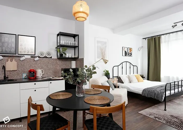 Modern Condo Near Morii Lake