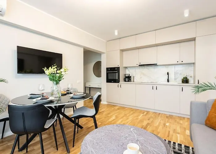 Sunny 2Br Flat - Top Location - Stunning Views Bucharest, Romania