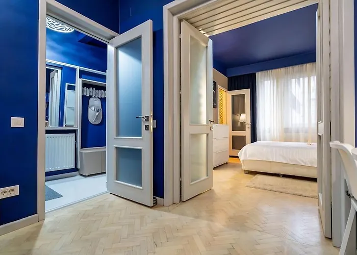 Modern - Central