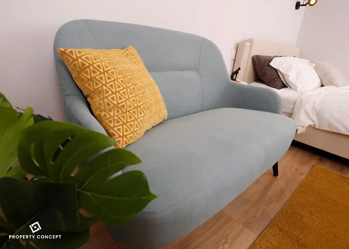 Bright & Relaxing Stay Studio