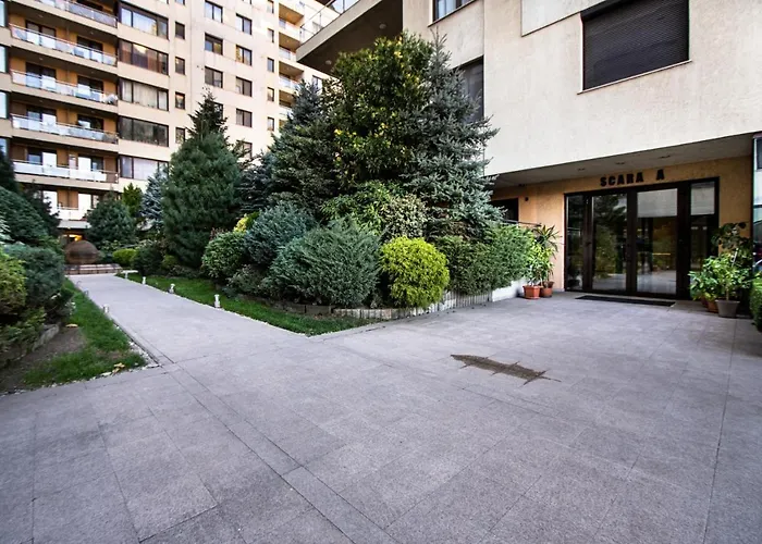 Garden Oasis Studio