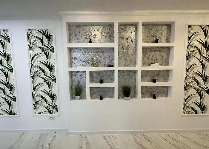Golden Garden Luxury Apartment In Bucharest