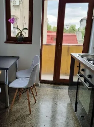 Cozy Apartment Near City Center