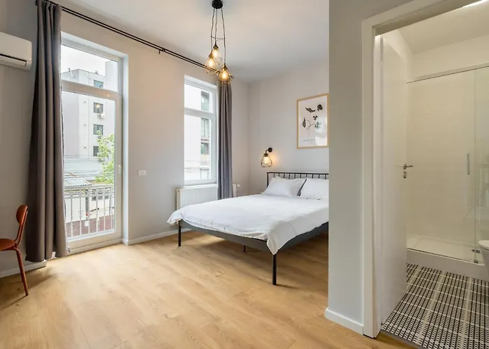 Cute Central Apartments In Villa