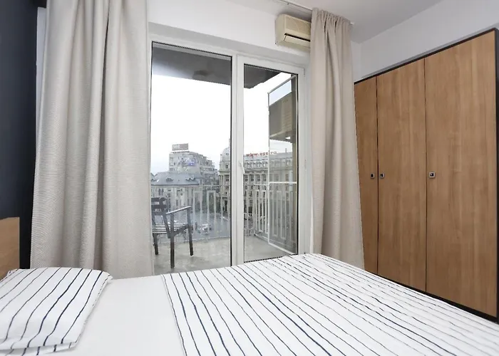 2 Bedroom Apartment With Amazing View In City Center