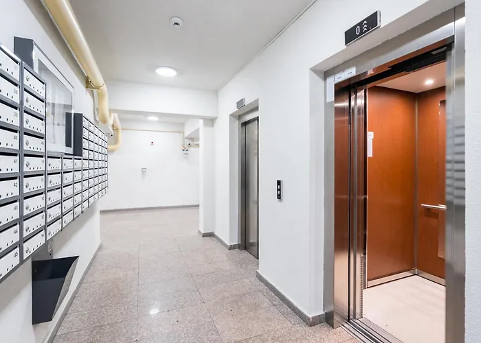 Urban Nest Studio Bucureşti, România