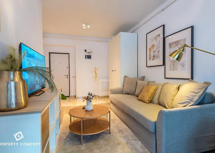 Central Residence 811 B3