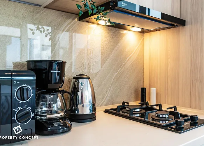 Central Residence 811 B3