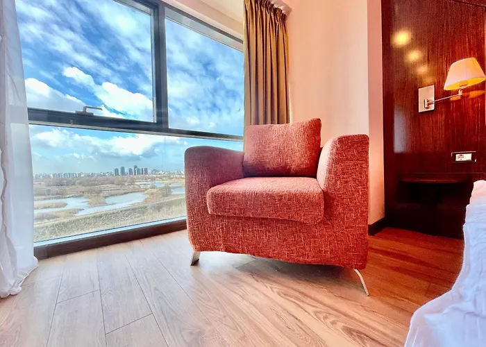 Royal Studio Apartment With A Perfect View - Yamaluxe