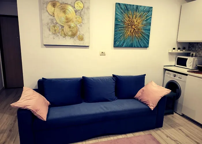 Downtown Apartment Boutique - Blue & Pink