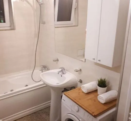 Sunny Cozy Apartament Floreasca Bucureşti, România