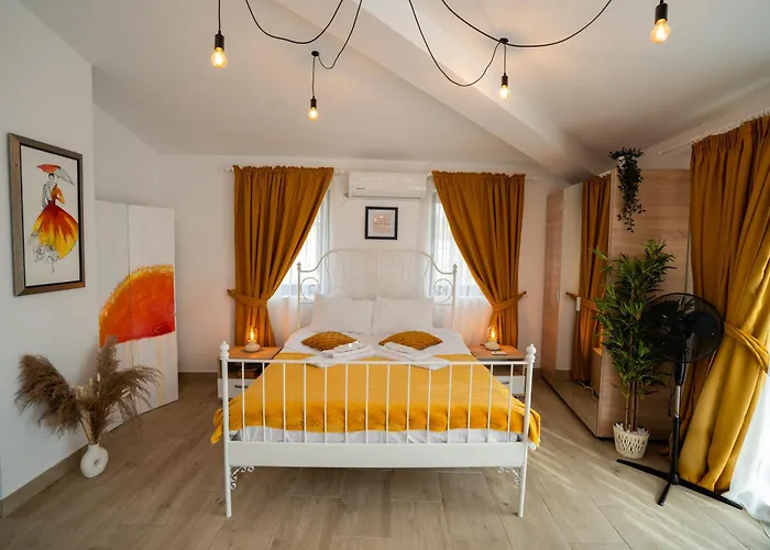 Cozy & Comfortable , Cismigiu Park - Pop7