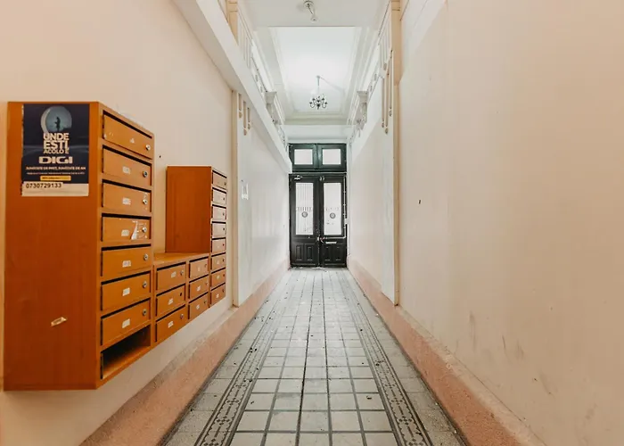 Studio Piata Amzei NR.1 (17 A)