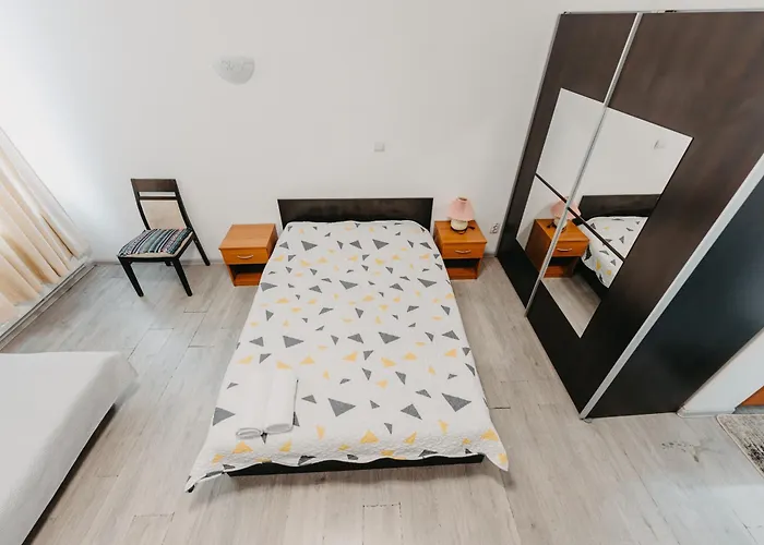 Studio Piata Amzei NR.1 (17 A)