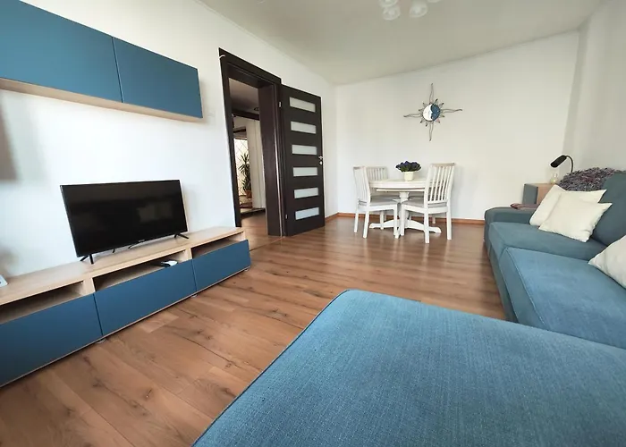 Platinum Apartment - apartament cu 3 camere, 2 dormitoare, 2 bai, bucatarie complet utilata, 2 balcoane