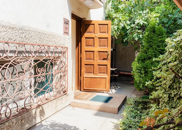 Free Parking Downtown Apartment Boutique Green Garden Unirii