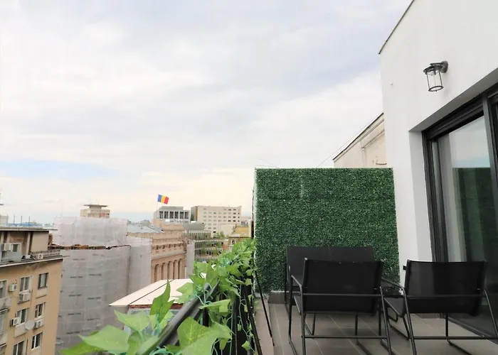 Deluxe Skyline Retreat Studio - Old Town Bucureşti, România
