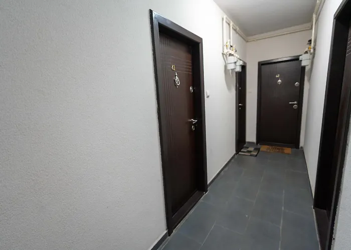 Hotel Studio Titan Bucureşti, România