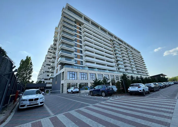 Luxury Glam Apartments Central Adress Bucuresti With Parking, România