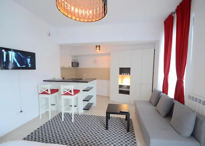 Uptown Residence Apartments