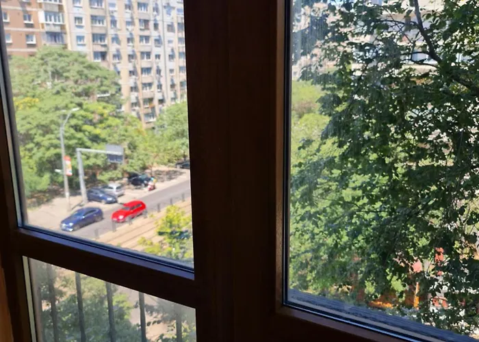Cu 3 Camere București - Dristor