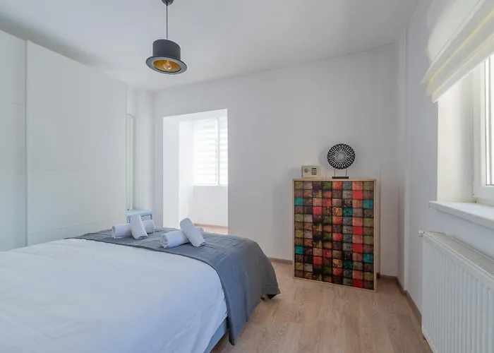 City Center-Cozy One Bedroom