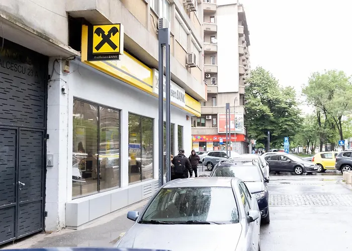 Old Town Central Oasis - Secured Parking Nearby - Self Check In - Metro Station At 1Min