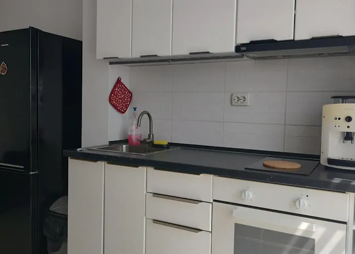 Luxury Modern Free Parking Air Conditioning Netflix Superb Bright View Balcony Self Check In Militari Bucureşti, România
