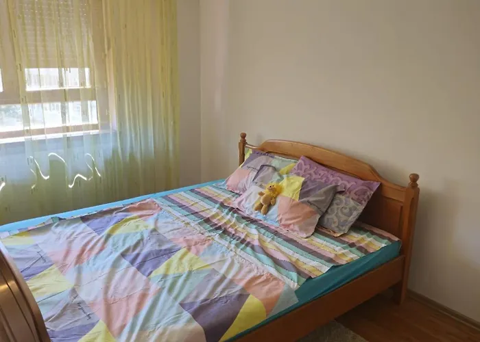 Cu 3 Camere București - Dristor