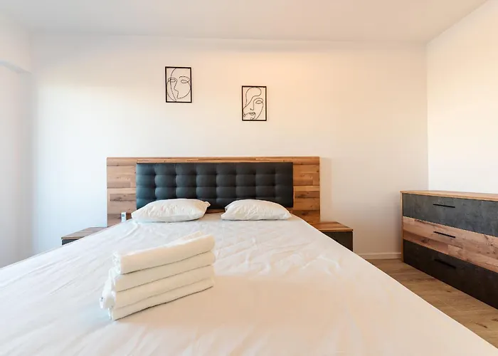Vanda - Park View Apartment Near Obor Market & Metro Station Bucureşti, România