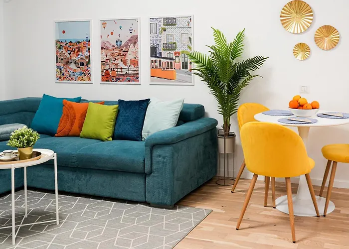Alesia - Lovely, Colorful & Cozy Apartment