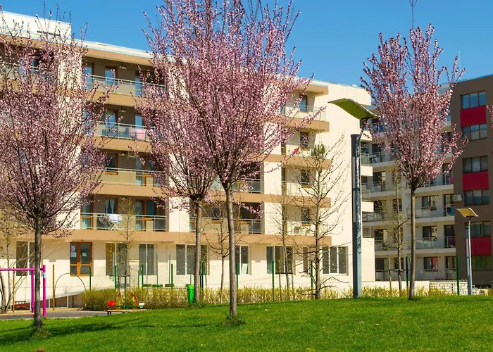 Solar D3, Private Parking, One Bedroom