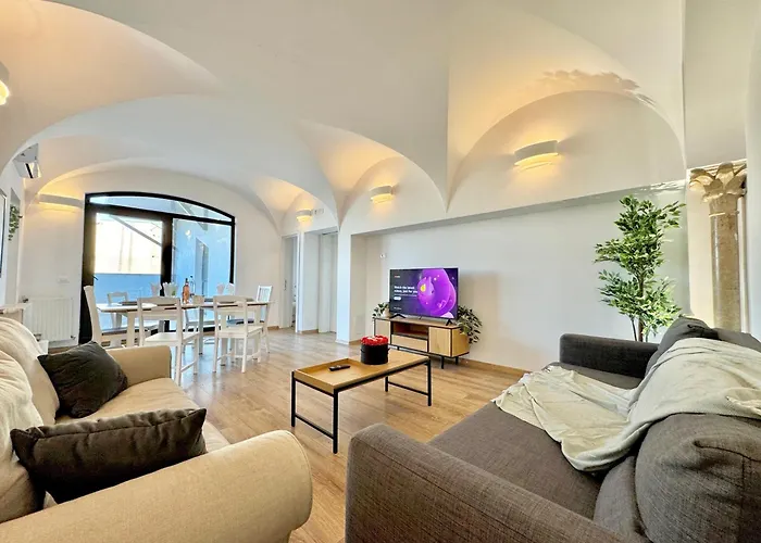Victoriei Two Bedroom