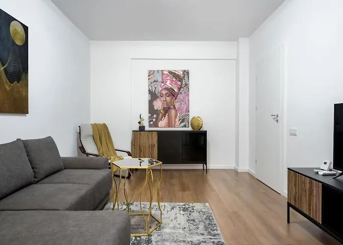 Bonita - Chic Urban Retreat With Private Balcony Apartment Bucureşti, România
