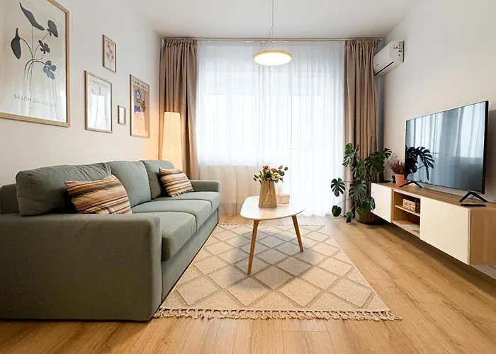 Cozy Flat - Modern, New, 2 Rooms s, Parking