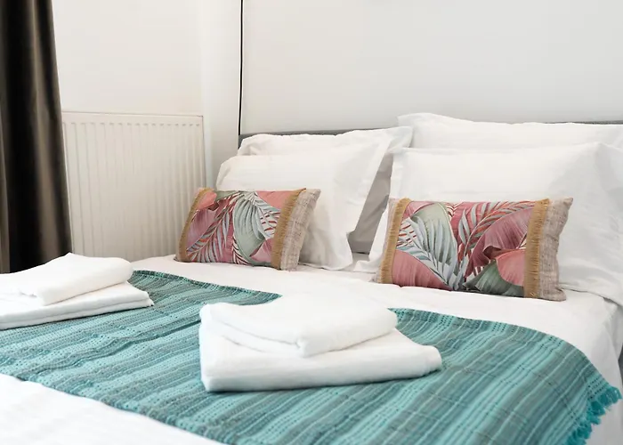 Soni Exclusive Studio Plaza With Private Parking & Self Check-In