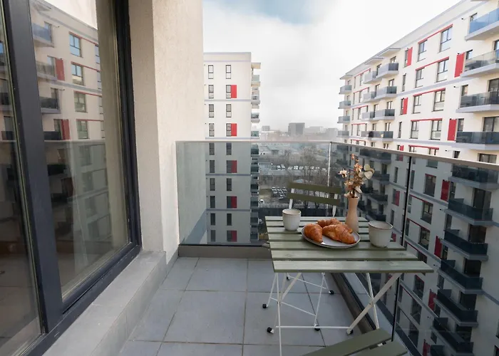 Soni Exclusive s Plaza With Private Parking & Self Check-In