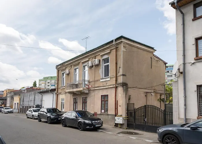 Cute Central Studios