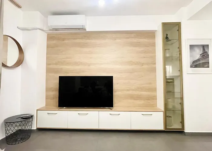 Central Apartment Near Old Town Bucureşti, România