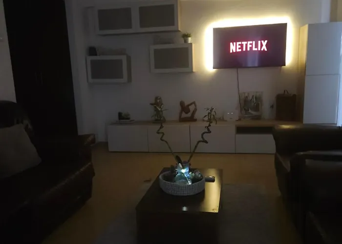 Black & White Apartment
