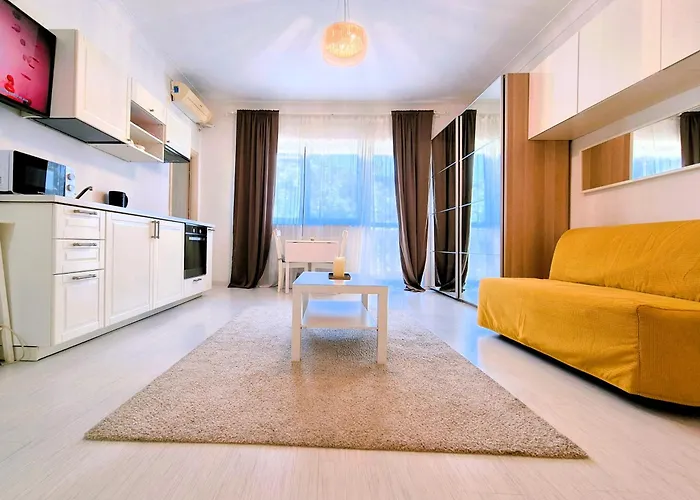 Central Pearl Studio