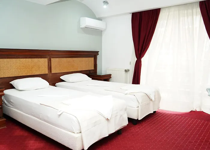Hotel Bliss
