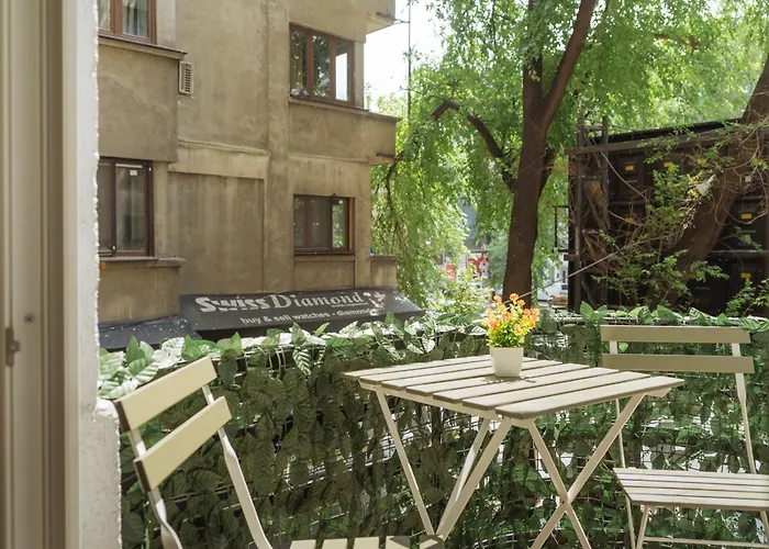 Oldtown Central Oasis --- Self Check In --- Metro Station At 1Min --- Secured Parking Nearby--- Bucureşti, România