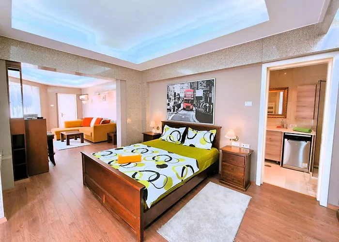 Central Urban Deluxe Loft