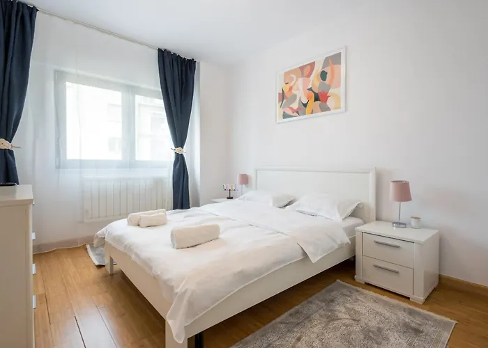 Skyline I 1 Bedroom On Nerva Traian