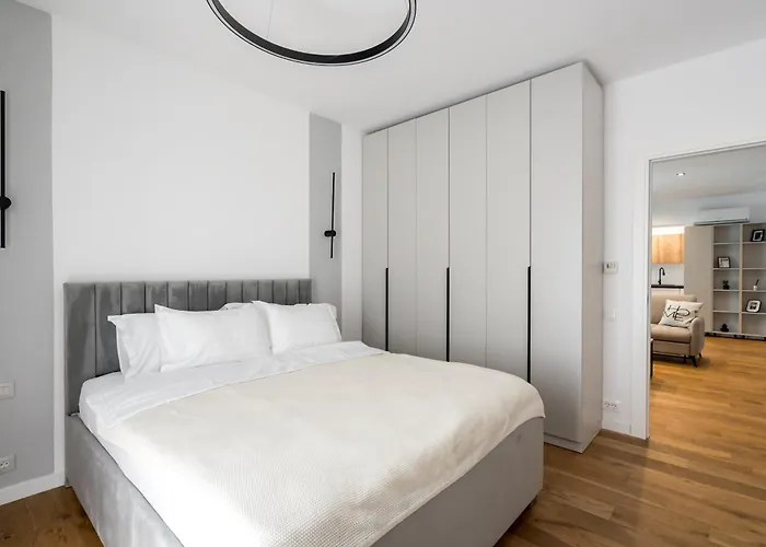 Maze Modern 1 King Bed Apartment, Fast Wi-Fi, In One Cotroceni Bucureşti, România