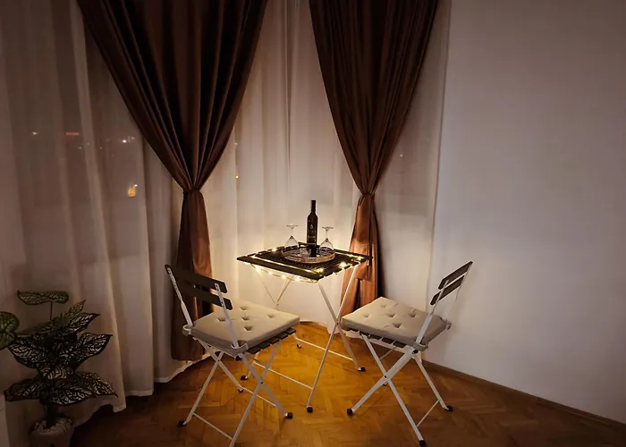 The Corner Loft - Cismigiu Garden