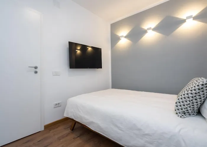 Cozy Design Apartament In Magheru