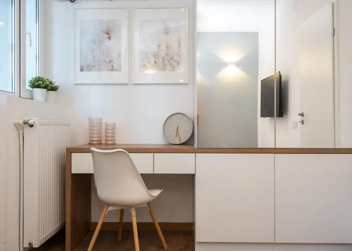 Cozy Design Apartament In Magheru Bucureşti, România