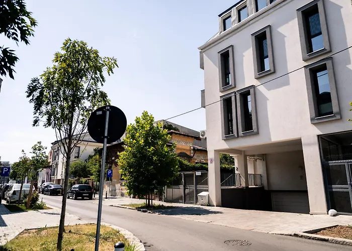 Caluna Studio Near City Center